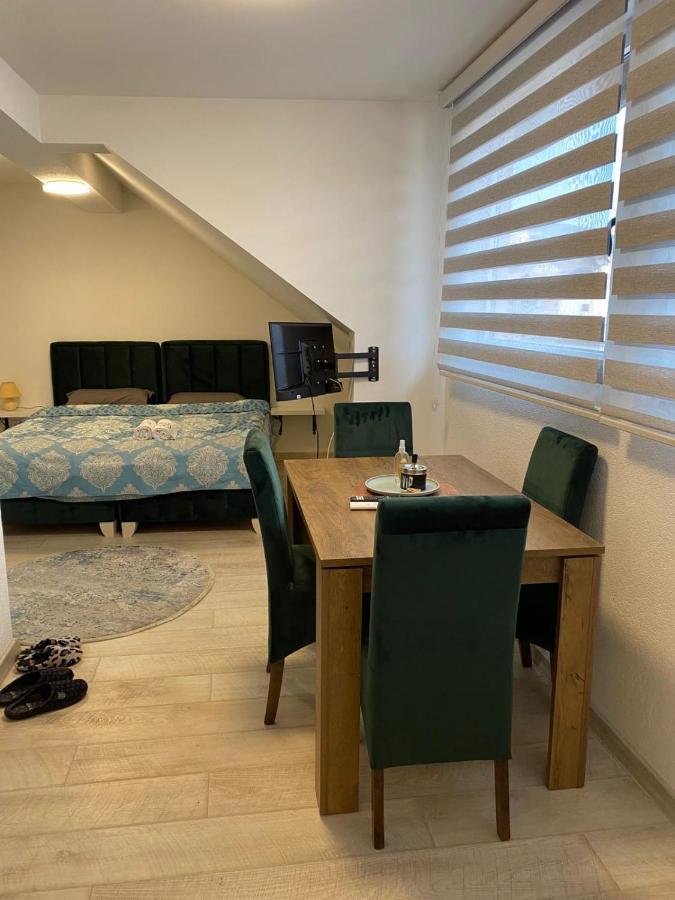 Koca Apartmani Novi Pazar Buitenkant foto