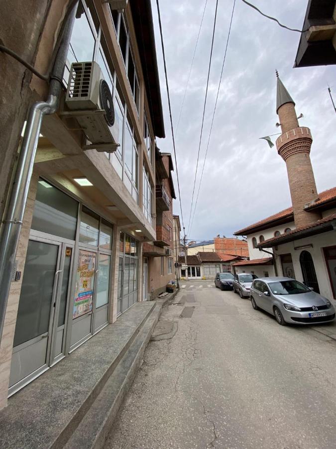Koca Apartmani Novi Pazar Buitenkant foto